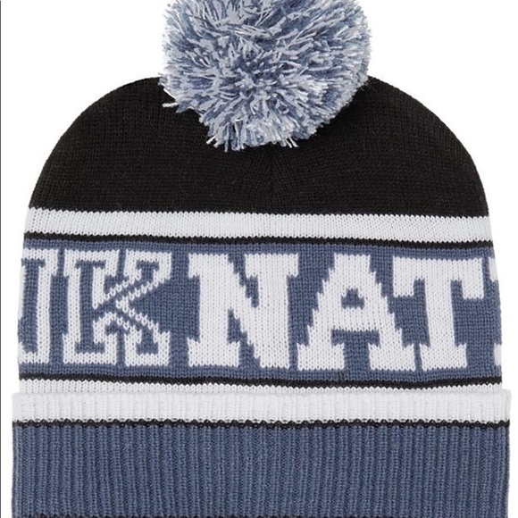 Victoria’s Secret PINK NATION Knit Pom Hat - Picture 1 of 1